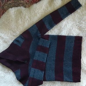 Express wool sweater women's Size M. Red and grey